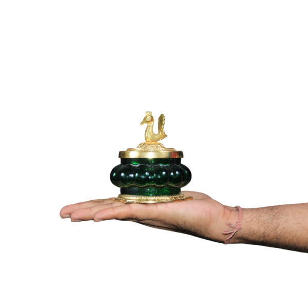 Kubaran Emerald Green Pot with Gold Peacock Lid - Image 3