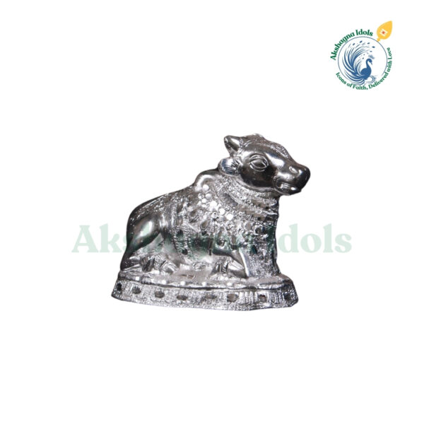 Divine White Metal Nandi Idol | Handcrafted Sacred Bull Statue | Symbol of Strength, Devotion & Prosperity | Perfect for Home, Temple & Gift Decor