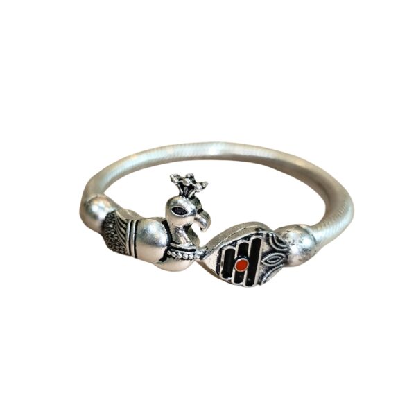 Vel Mayil Kappu Kada – Silver-Coated